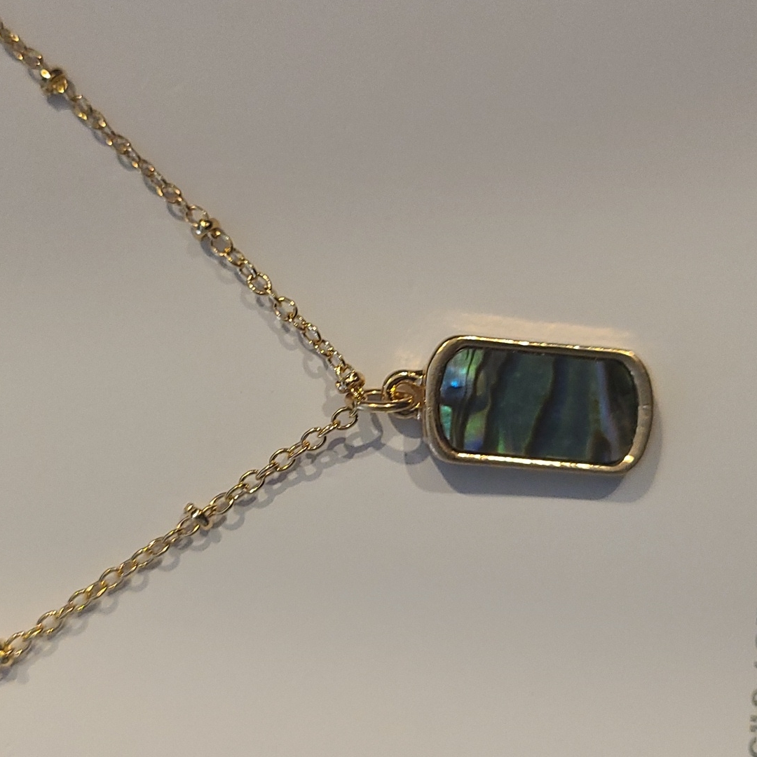Womens Time And Tru Necklace Nwt 9$